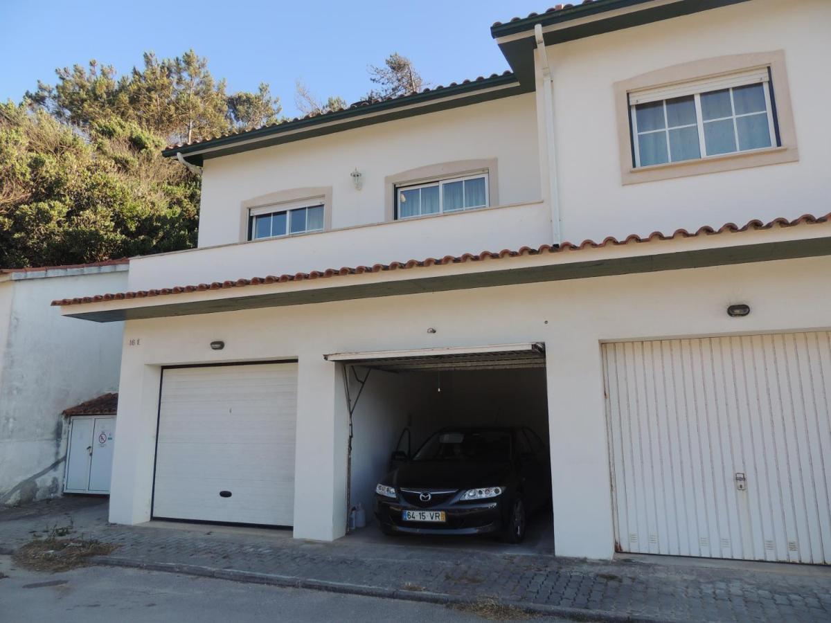 Casa Da Praia Das Paredes-Nazare Senhora da Vitoria Exteriör bild