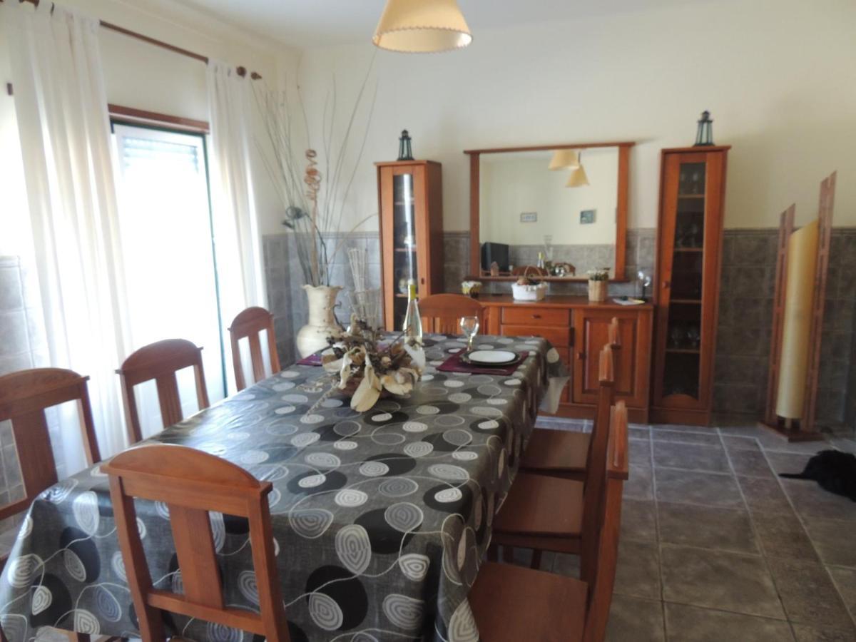 Casa Da Praia Das Paredes-Nazare Senhora da Vitoria Exteriör bild
